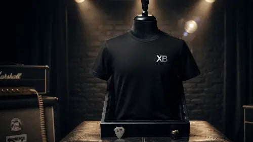 Schwarzes Premium Rock T-Shirt aus 100% gekämmter Baumwolle von XB.