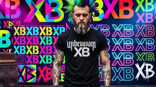 Punk Rocker trägt hochwertiges Premium Rock T-Shirt aus 100 % gekämmter Baumwolle mit hochwertigem Unbeugsam-XB Design aus Öko-Tex zertifizierten Farben.