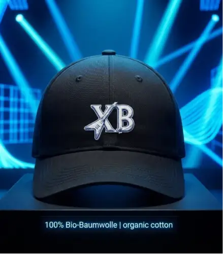 Premium Rock Cap aus 100% Bio-Baumwolle  von XB mit komplexem hochwertigem Stick-Design.